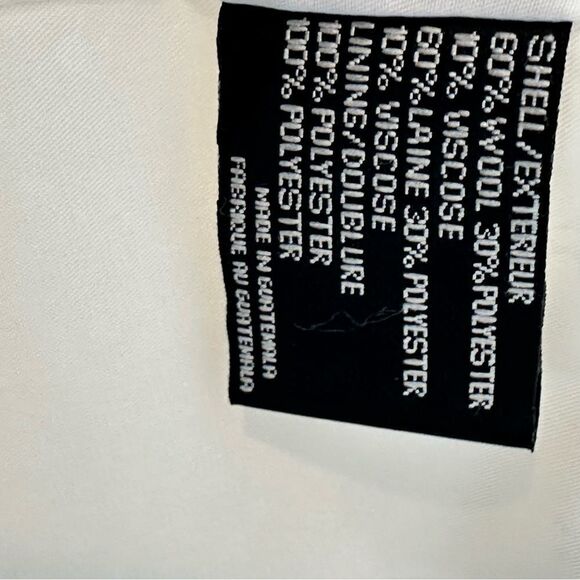 Via Spiga Cream Wool Blend Toggle Closure Tailored Coat | Size 8 - Picture 10 of 11